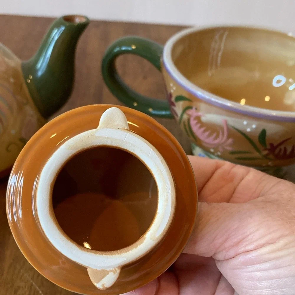 Zrike Dana Cullen Hand Painted Nesting Teapot‎ Rooster Floral Print Green Tan